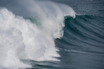 king tide ocean waves