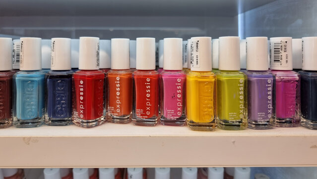 lipstick  store retail variation mnay colors beauty