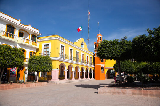 Santiago de Mitla, Mexico; 1st January 2025: Streets and main square of the beautiful city of Mitla in Oaxaca, Mexico.