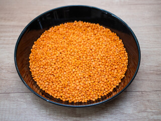 Red lentils are a rich source of nutrients such as protein, fiber, carbohydrates, iron, B vitamins and magnesium. It fully replaces meat because it is a complex protein.