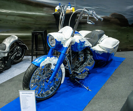 Verona, Italy : 2025 01 24 MBE Motor Bike Expo Custom Motorbike and Custom Muscle Car Event Title: Blue and White Custom Harley Bagger