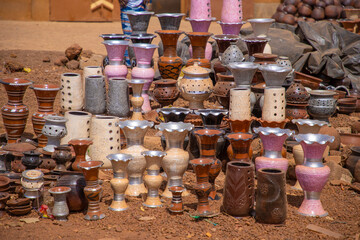la poterie africaine expos&eacute;e