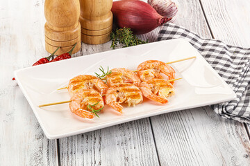 Grilled king prawn skewer snack