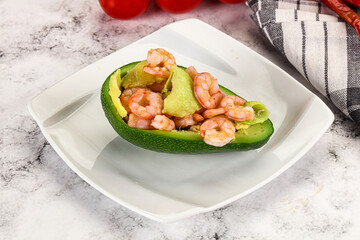 Dietary avocado cut with prawn