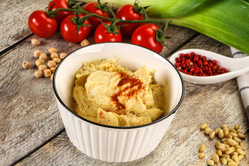 Natural chickpea hummus with paprika