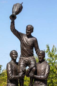 West Ham United European Champions Statue, Stratford