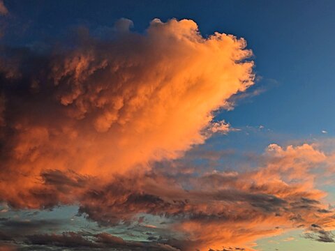 Ciel Bleu Nuage Images – Browse 219,848 Stock Photos