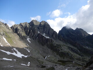 Blick zum Georgskopf 3090m.. rechts hinten der Große Friedrichskopf 3134m und der Kleine...