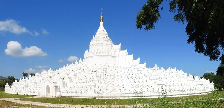 Hsinbyume Pagoda, Mingun, Sagaing, Myanmar, Burma