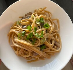 spaghetti with mushrooms
