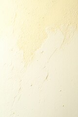 Fototapeta premium Pale yellow gradient fading into white, with a faint grainy texture, ideal for backgrounds or as a soft backdrop in designs