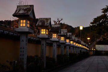 夜明け前の四国遍路二十三番札所 薬王寺