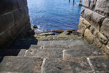mossy steps to ocean