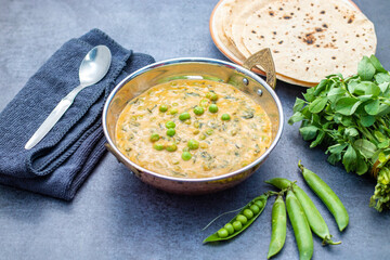Creamy Methi Matar Malai Curry Served with Soft Roti or Chapati for a Delicious and Satisfying Meal Experience