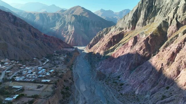 Vuelo de drone en Iruya, Salta, Argentina