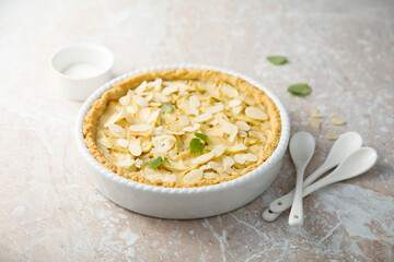 Apple pie with custard and almond