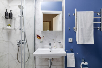 Experience a Stylish Bathroom Featuring Modern Fixtures and Elegant, EyeCatching Decor