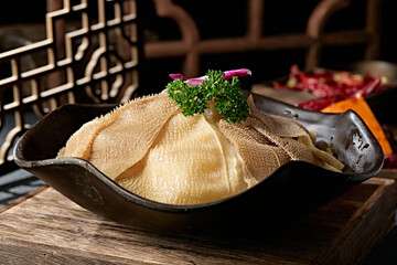Chongqing hotpot ingredients fresh and tender large slices of tripe
