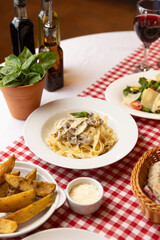 Fettuccine Alfredo with Mushrooms