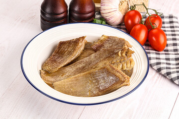 Baked stingray witngs with oil