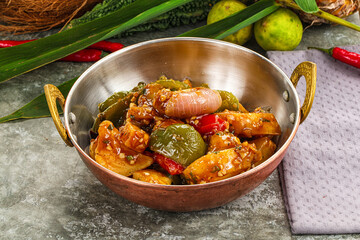 Potato with bell pepper and gravy