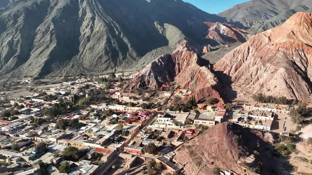 Dron en Purmamarca, Quebrada de Humahuaca, Jujuy