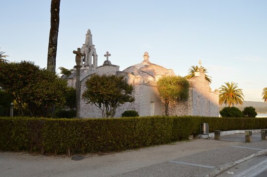 Ermita de las Conchas en la Isla de la Toja, Galicia
