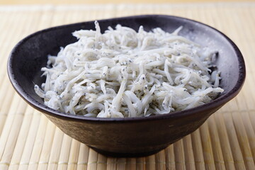釜揚げしらす
