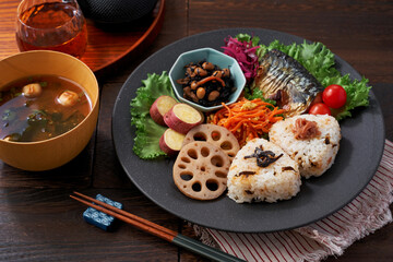 彩り豊かな和食ワンプレート