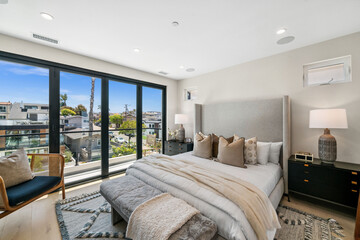 Luxury home, Newport Beach, ocean view, modern house, real estate, sunset photography, coastal property, high-end architecture, elegant design, premium listing, exterior lighting, waterfront home