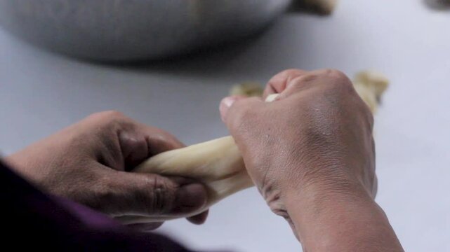 Making Bakpia Cake Dough