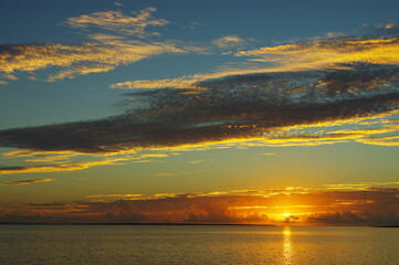 沖縄県小浜島で撮影した朝日