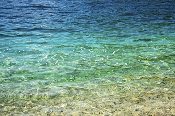 Turquoise water on the shore, mountain lake, Plansee, Reutte, Tyrol, Austria, Europe