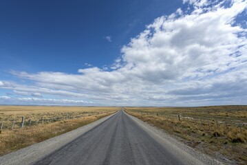 Road through the pampas of Tierra del Fuego, Tierra del Fuego, from Porvenier to Ushuaia, Argentina, South America