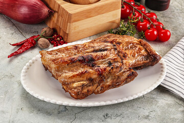 Grilled pork ribs with spices
