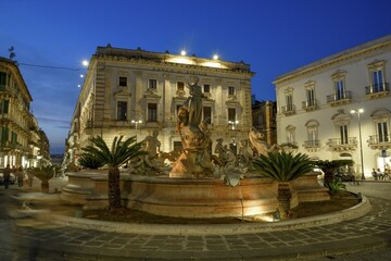 Fontana di Diana, Diana Fountain, Ortigia Island, Syracuse, Province of Syracuse, Sicily, Italy,...