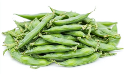 Fototapeta premium Fresh green peas pile isolated on white background.