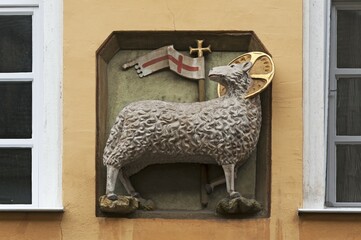 Lamb sculpture of the Schürstabhof Zum Lamm, inn until 1860, Lammgasse, Nuremberg, Middle Franconia, Bavaria, Germany, Europe