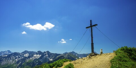 Summit cross on the Fellhorn, 2038m, Allgäu Alps, Bavaria, Germany, Europe