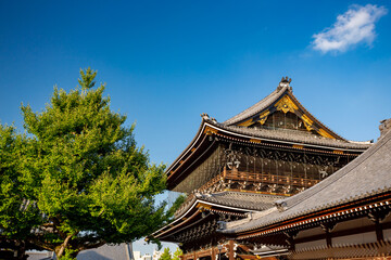 Fototapeta premium Higashi Hongan-ji Temple in Kyoto, Japan