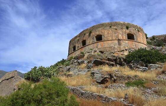 Fortress on the uninhabited Island Spinalonga or Kalydon, Gulf of Mirabello, Crete, Greece, Europe