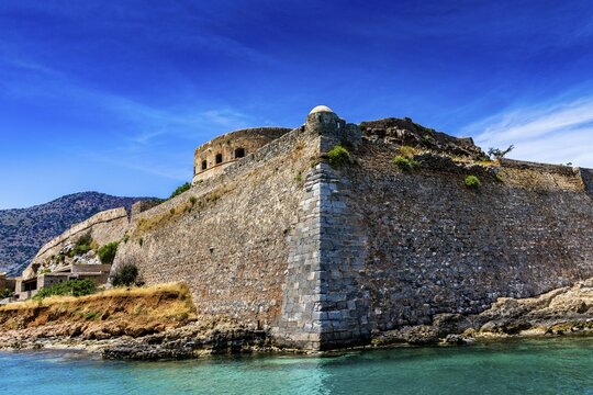 Fortress on uninhabited Greek island of Spinalonga or Kalydon, Gulf of Mirabello, Crete, Greece, Europe