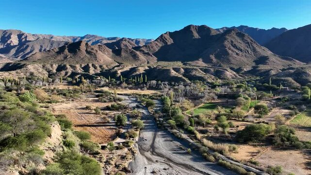 Dron Seclant&aacute;s, Salta, ruta 40, norte argentino