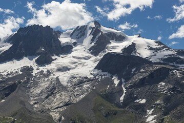 Main peak Gran Paradiso, 4061 m, Massif Gran Paradiso, Valsavarenche Valley, Gran Paradiso, Alps, Aosta Valley, Italy, Europe