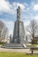 Obraz premium Ijzer Monument, First World War, commemorates the 1914 flooding of the front against the German army, Nieuwpoort, West Flanders, Belgium, Europe