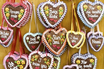 Gingerbread hearts with sayings, Switzerland, Europe