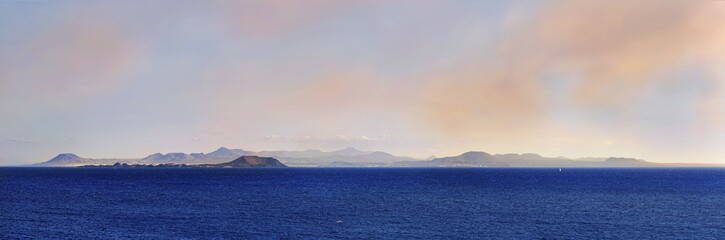 North coast of Fuerteventura at sunset, Punta Papagayo, Playa Blanca, Lanzarote, Canary Islands, Spain, Europe