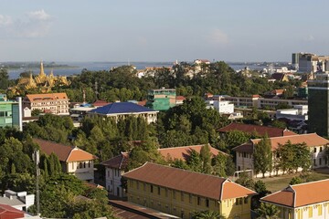 Fototapeta premium View on the Royal Palace, the Tonle Sap River and the Mekong, Sisovat College, cityscape, Phnom Penh, Cambodia, Asia