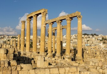 Fototapeta premium South section of Cardo Maximus street, Jerash, Jordan, Asia