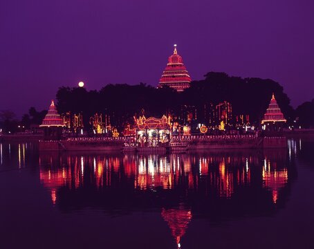 Illuminated Mariamman Teppakulam or Vandiyur tank during Float festival in Madurai, Tamil Nadu, India, Asia